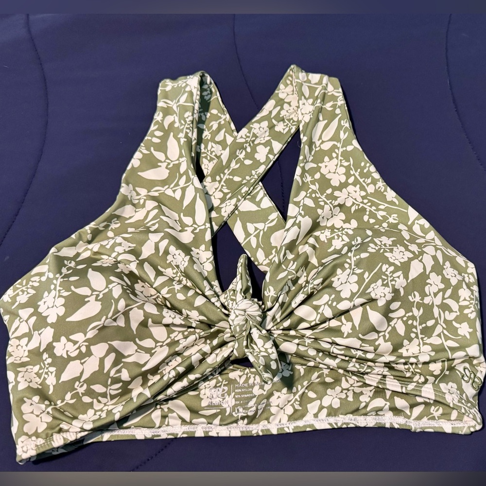 Albion Fit Top Knot Bikini Top in Green Ivy